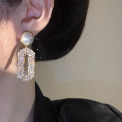 Women’s Geometric Gold Diamond Earrings Electroplated Copper Fashion Jewelry
